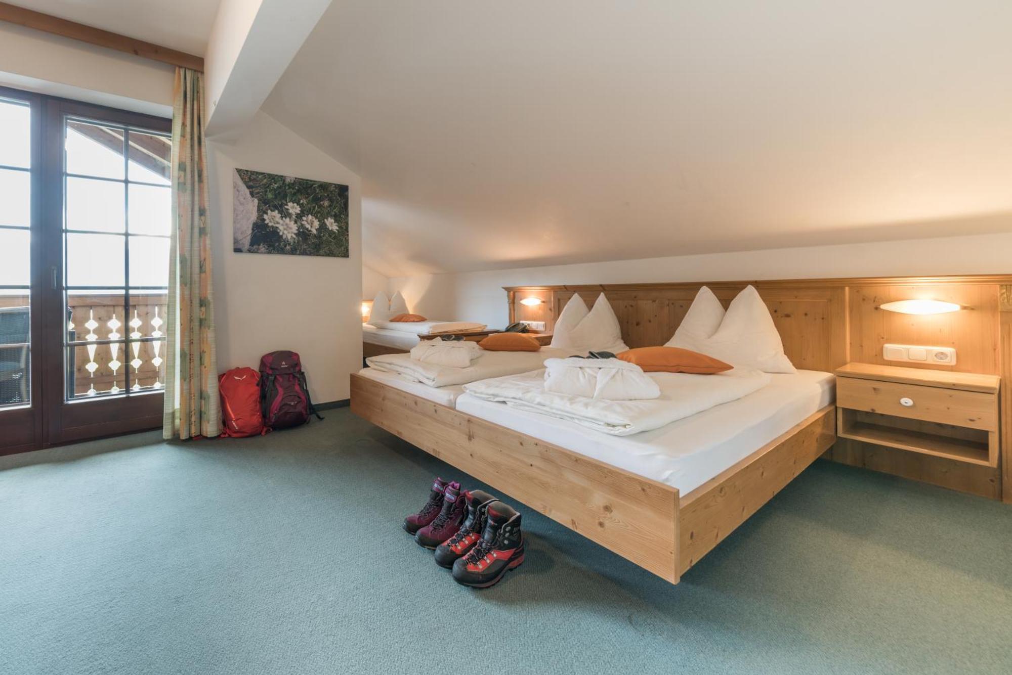 Hotel Gasthof Gribelehof Lienz Zimmer foto